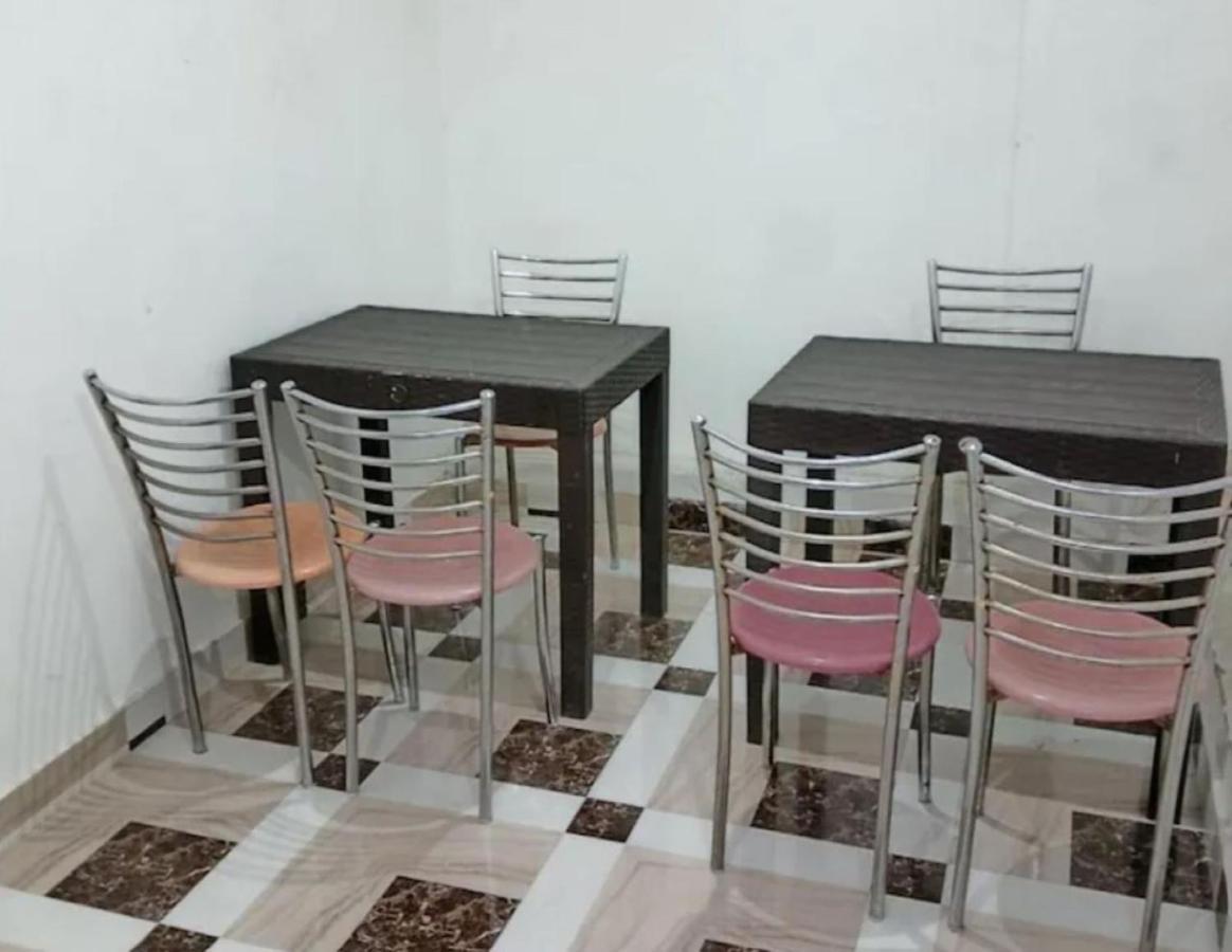Oak Wood Homestay Banikhet Dalhousie Zewnętrze zdjęcie